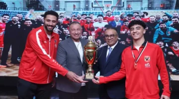 تتويج تاريخي.. الأهلي يتسلم درع دوري المرتبط لكرة السلة بعد فوز مستحق